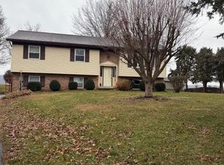 2109 Fonderwhite Rd, Lebanon, PA 17042