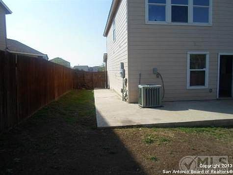 4th image of 7118 Hallie Cir