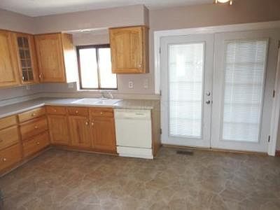3rd image of 2836 Bretton Woods Dr