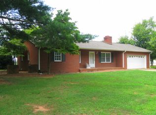 854 Ellisboro Rd, Madison, NC 27025