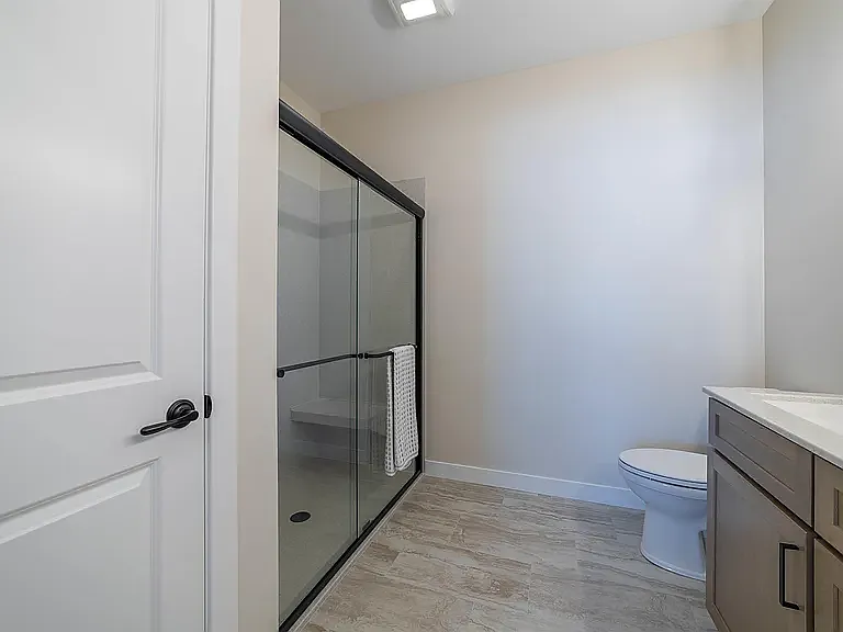 5039 Chestnut St #A — Photo 18