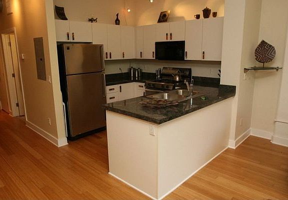 Open Kitchen w/Granite, Stainless Appliances