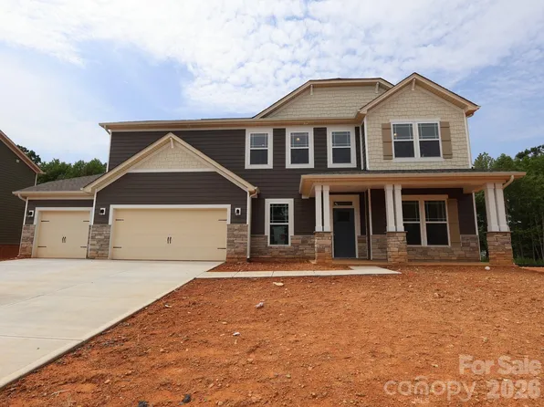 249 Amber Glen Dr, Locust, NC 28097