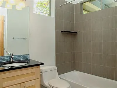 4605 Avenue B — Photo 6