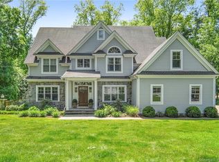 19 Indian Spring Rd, Norwalk, CT 06853