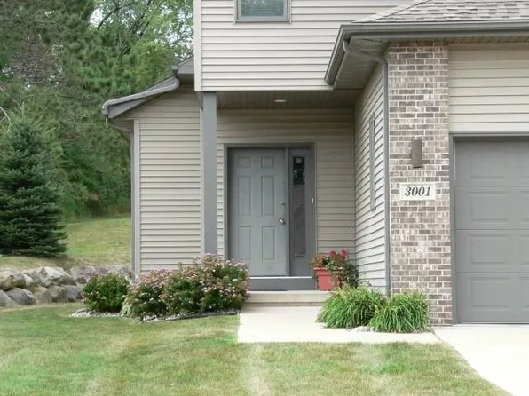3001 Arapaho Dr, Fitchburg, WI 53719