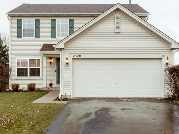 2320 Wilson Creek Cir, Aurora, IL 60503