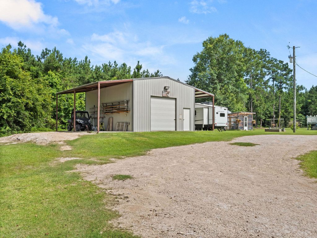 1096 Louisiana Ave #8, Leesville, LA - View 4