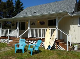 91511 Windjammer Ln, Coos Bay, OR 97420