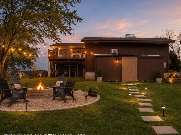 2nd image of 126 Robertson Ave
