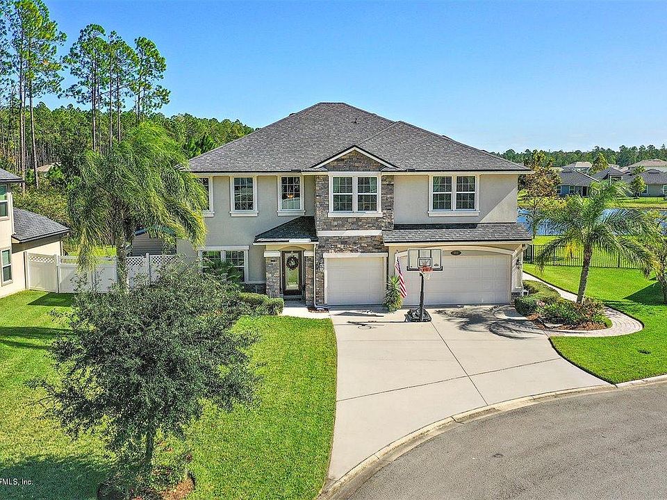 1st image of 703 Grampian Highlands Dr