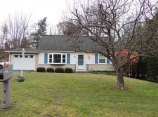 1102 Frost Rd, Endicott, NY 13760