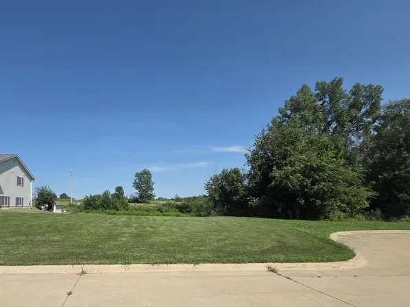 1516 S Spruce Ave, Mount Pleasant, IA 52641