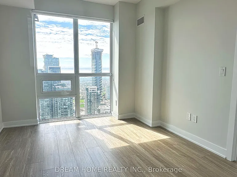 430 Square One Dr #4706 — Photo 12