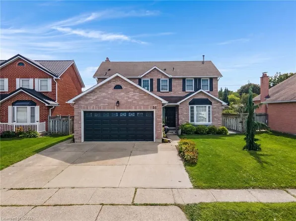 51 Bayne Cres, Cambridge, ON N1T 1E1