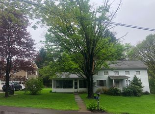 594 Village Rd, West Pittston, PA 18643