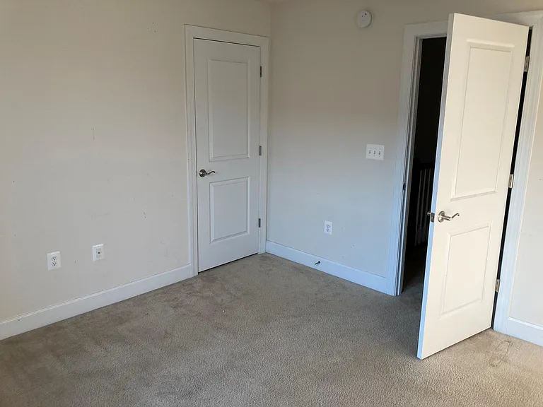 10678 Viewmont Ln — Photo 11