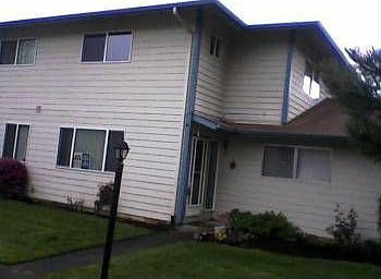 2nd image of 1571 NE Hale Pl