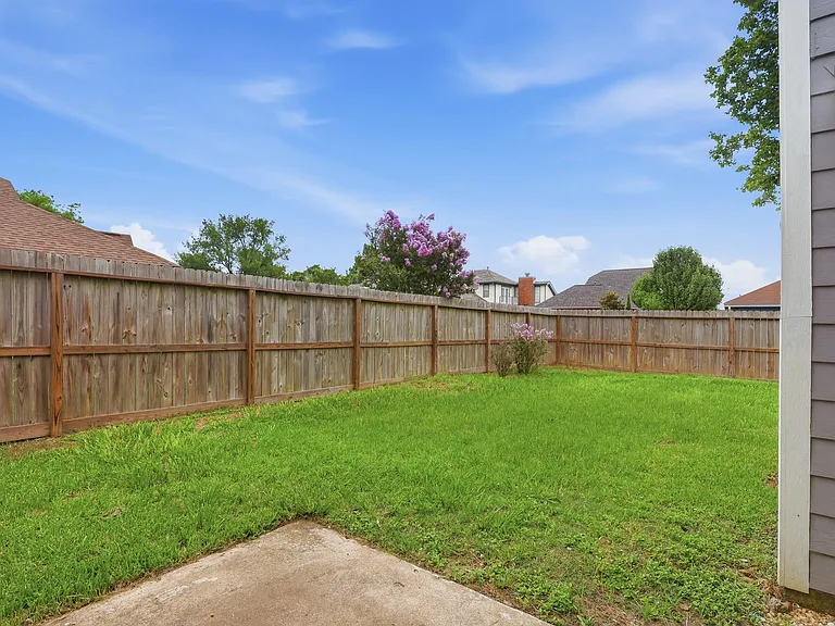 3602 Storm Creek Dr — Photo 21