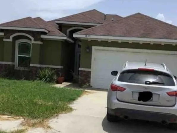 1825 Paraiso Dr, Kingsville, TX 78363