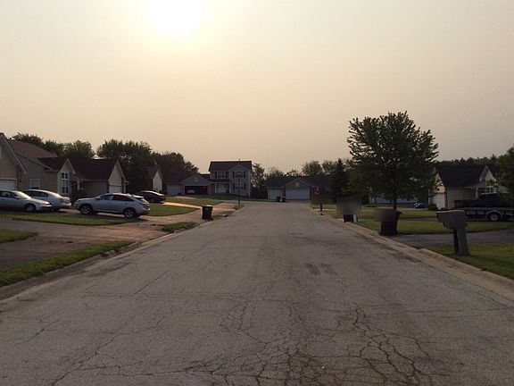 4th image of 3080 Hamlin Dr