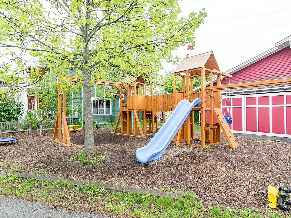 2nd image of 500 Little Lake Dr #7