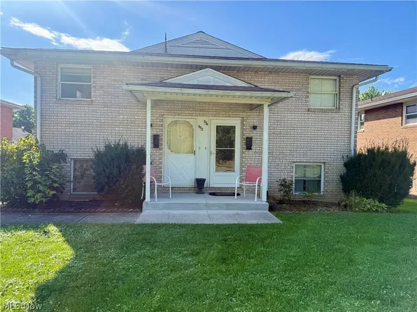 952 N Highland Ave, Girard, OH 44420