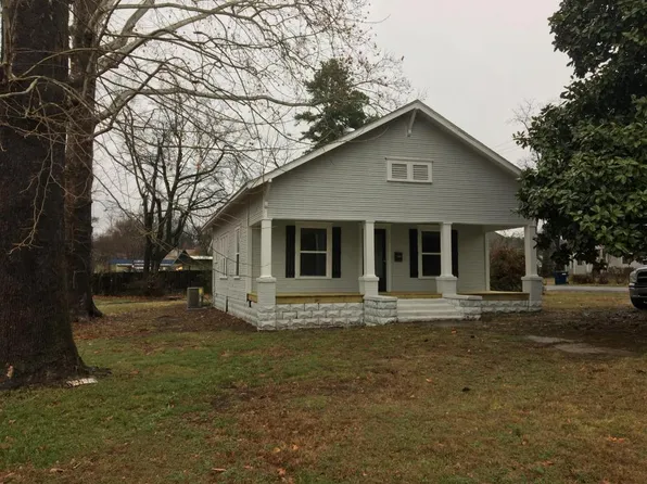 1200 W Sevier St, Clarksville, AR 72830