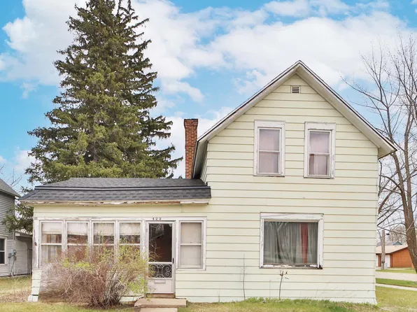 422 2nd St SE, Wadena, MN 56482