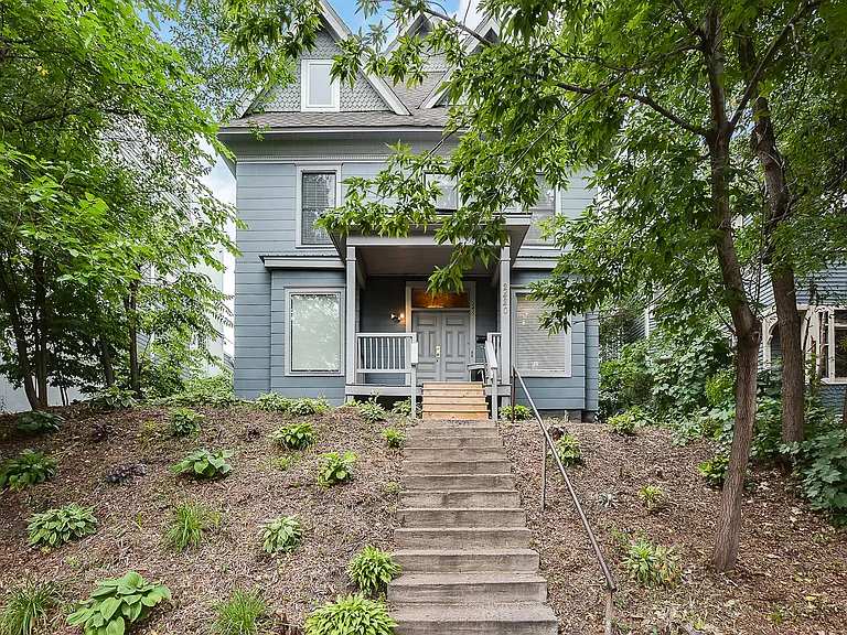 2420 Lyndale Ave S — Photo 1