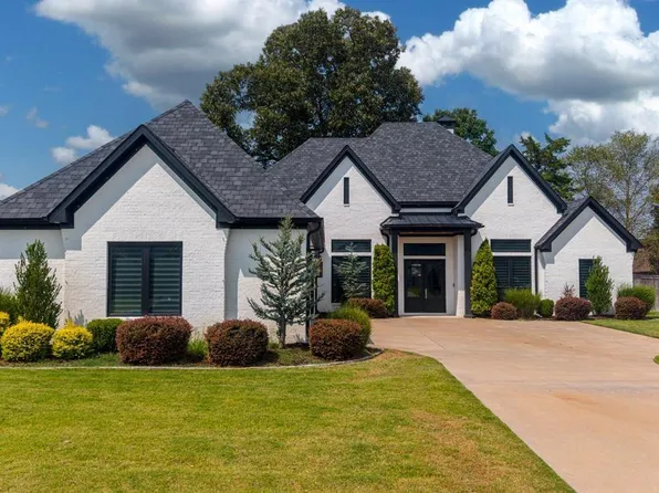6845 Hilo Ave, Benton, AR 72019
