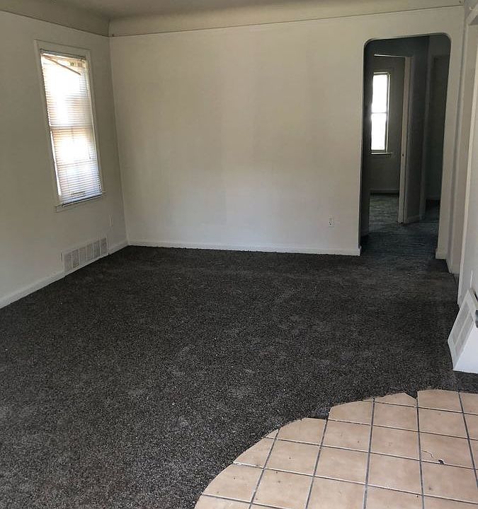 2nd image of 12810 Riverdale Ave