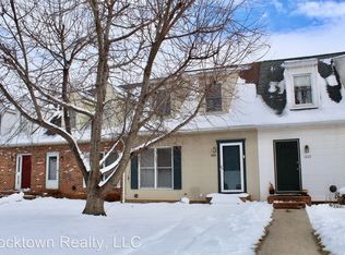 1043 Blue Ridge Dr, Harrisonburg, VA 22802