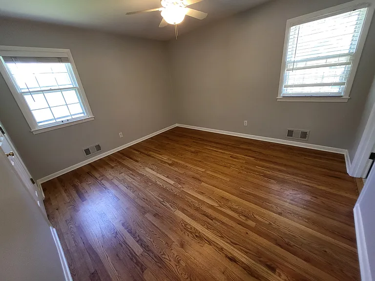 9428 Carter Overland Park — Photo 18
