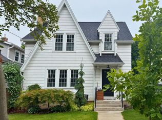 628 Sprague St, Madison, WI 53711