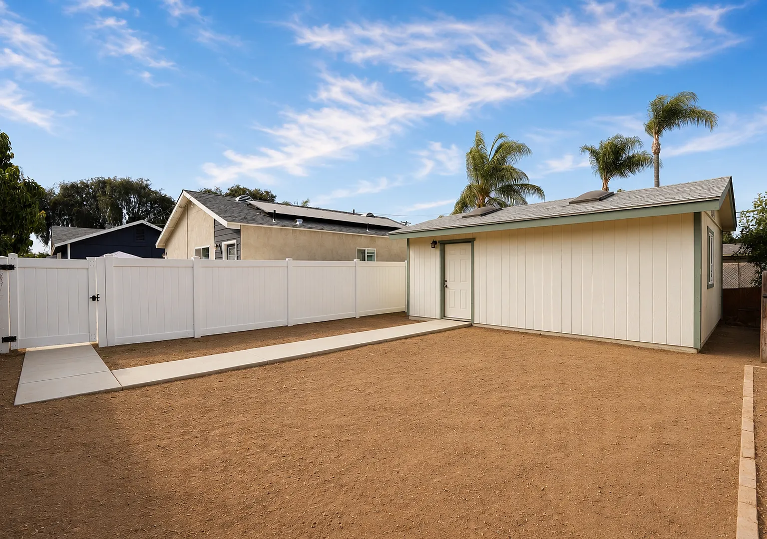 5822 Virginia Place — Photo 2