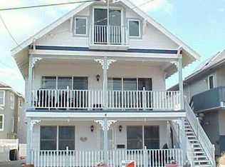 4 Beach Rd, Ocean City, NJ 08226