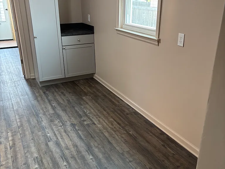 21325 Sharkey St — Photo 6