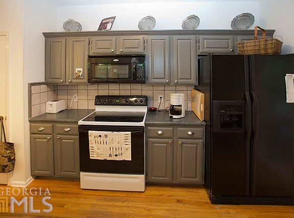 4th image of 4410 Pinehollow Ct
