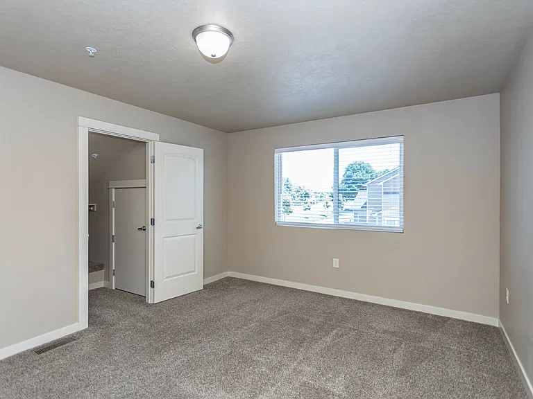 Cantabria Townhomes — Photo 11