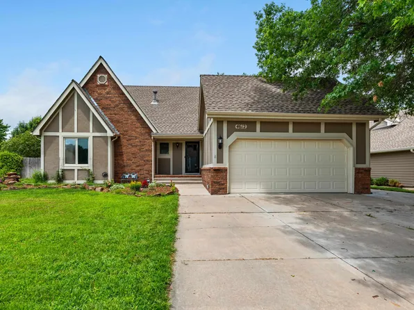 4612 Farmstead Ct, Wichita, KS 67220