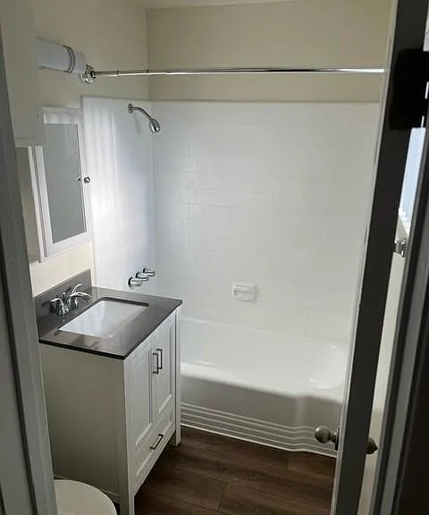 2108 San Anseline Ave #1 — Photo 14