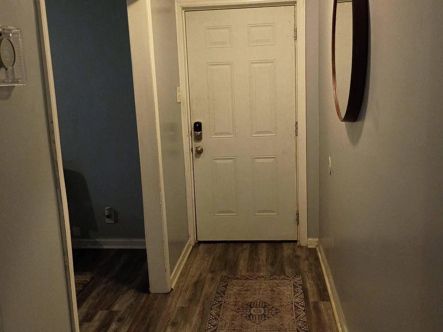 4 bed, 950 sqft, $1,000 — Photo 4