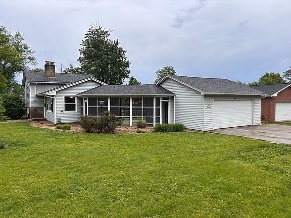 4th image of 600 Woodland Pl