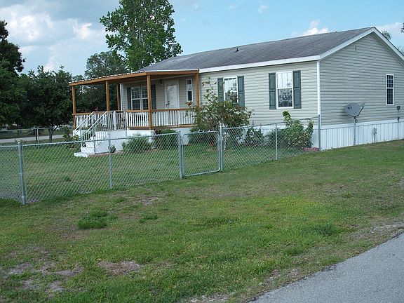 2nd image of 17516 Broadland Ln