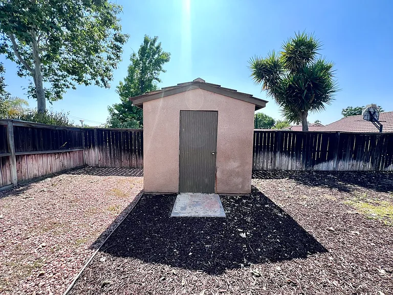 37961 Veranda Way — Photo 38