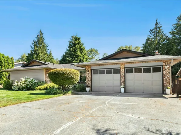 9215 10TH Avenue SE, Everett, WA 98208