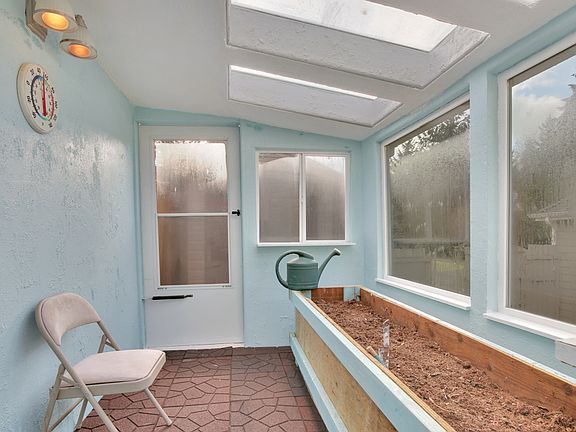 2nd image of 6615 71st Street Ct W