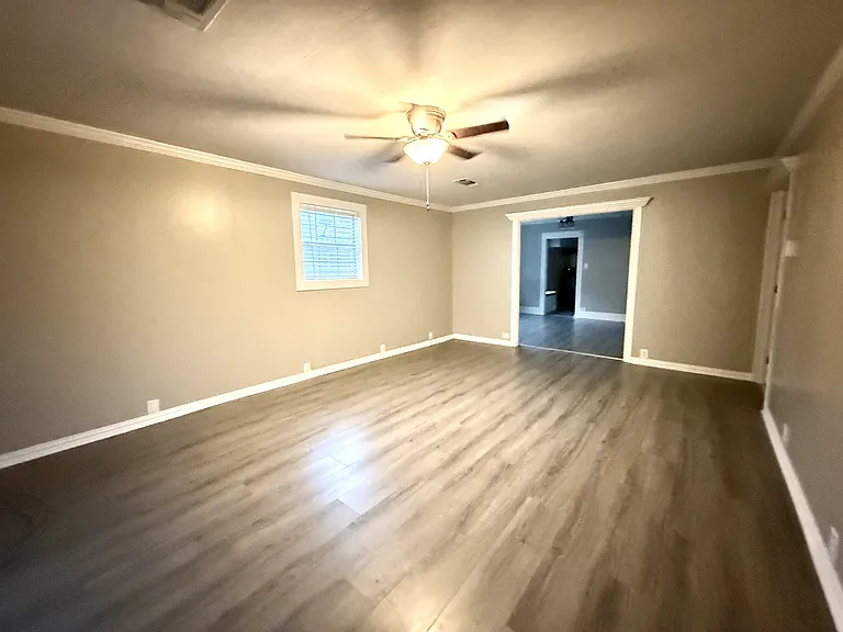 1010 C St NW — Photo 11