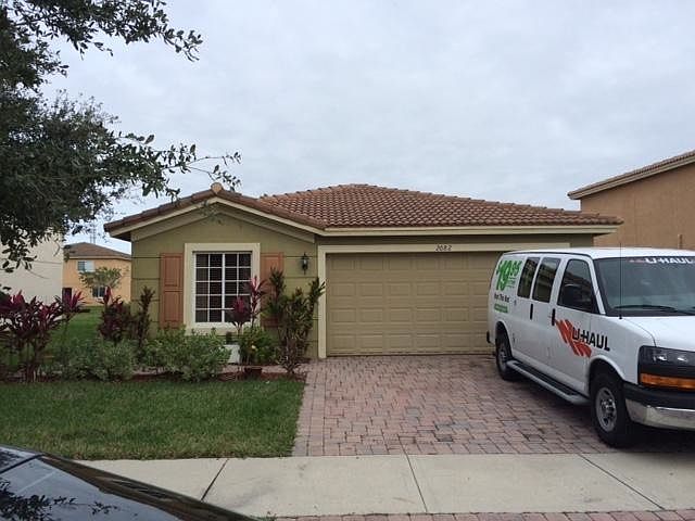 1st image of 2082 SW Newport Isles Blvd